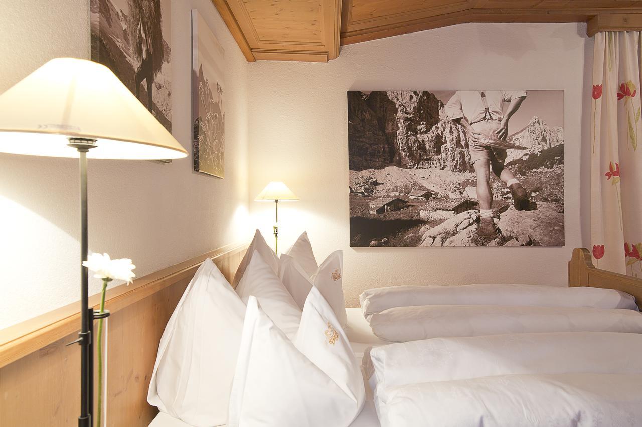 Hotel Englhof ツェル・アム・ツィラー エクステリア 写真